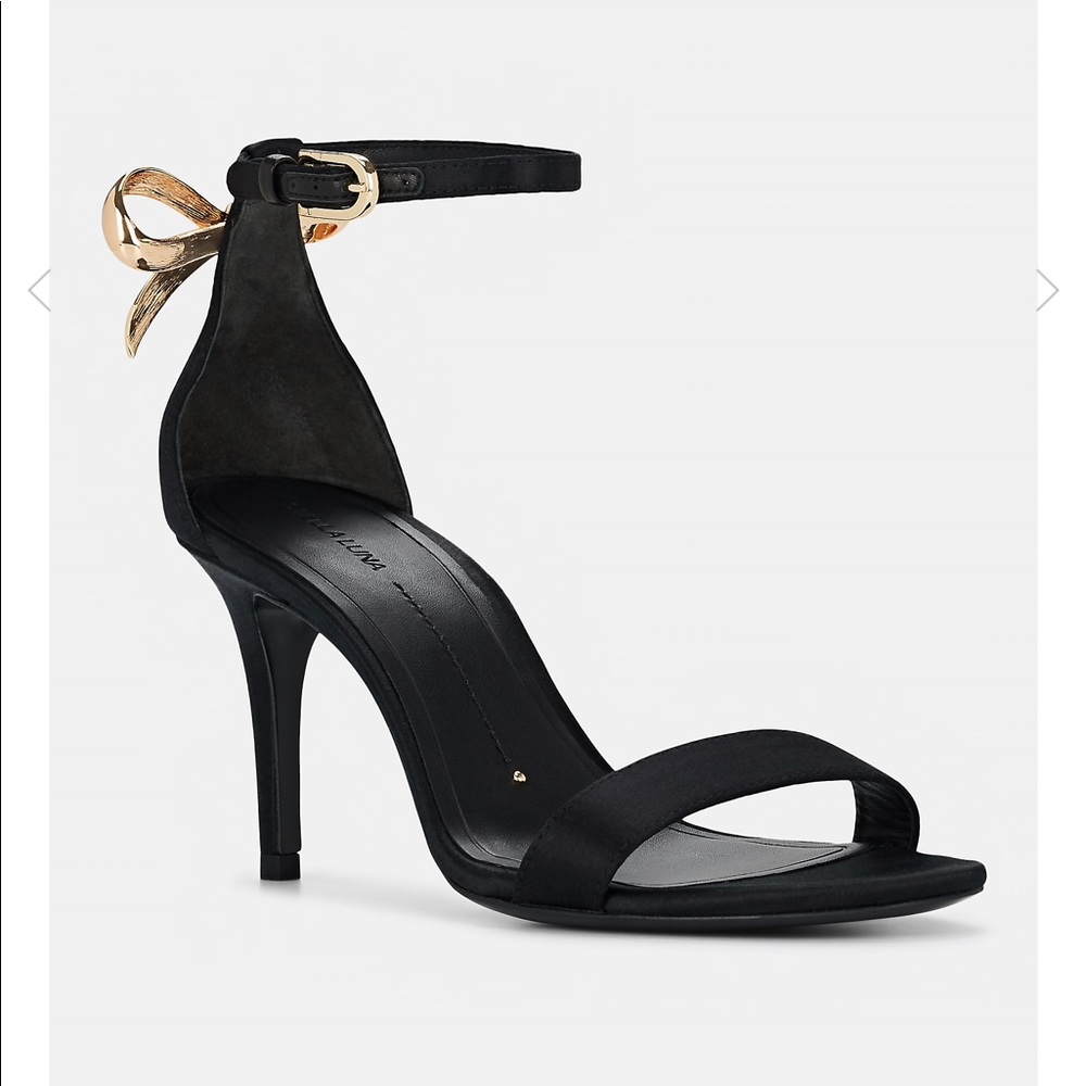 NWT s7.5 black satin heels gold bow hardware